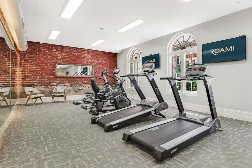 Roami at Factors Row | Near Superdome | 1BR