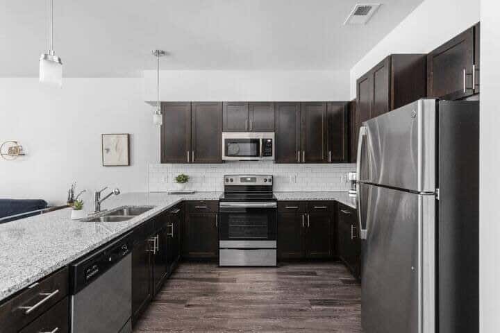 TWO CozySuites Nora 3BR/2BA near Fashion Mall