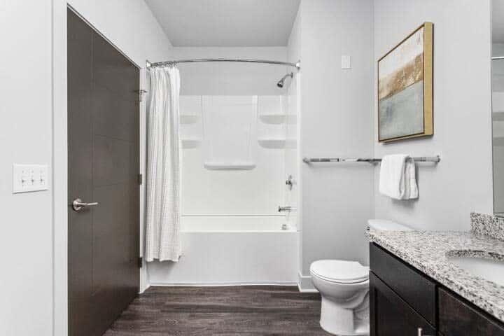 TWO CozySuites Nora 3BR/2BA near Fashion Mall