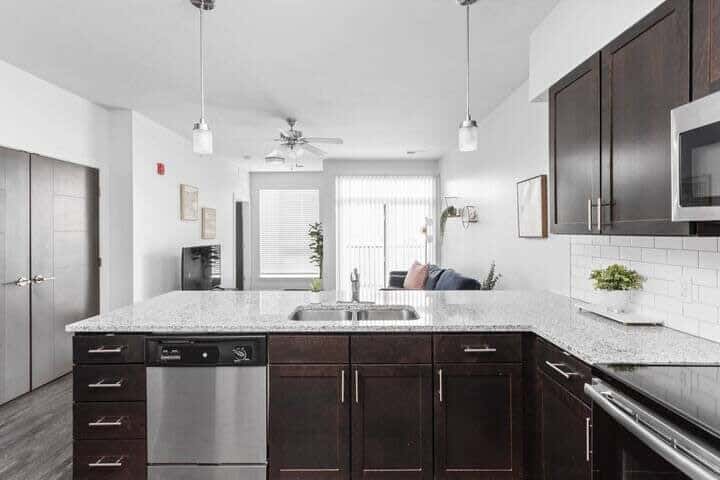 TWO CozySuites Nora 3BR/2BA near Fashion Mall