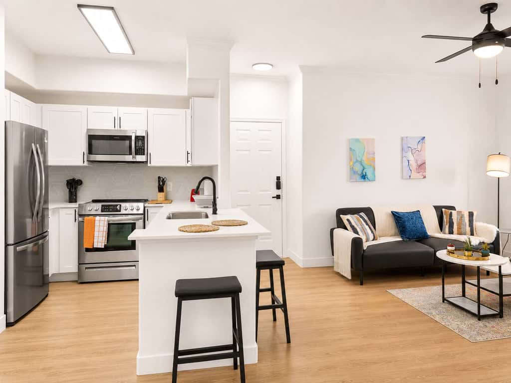 TWO CozySuites Apartment  Downtown Chandler