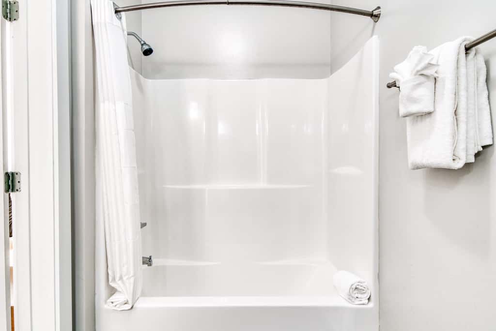 CozySuites Music Row Bold 1BR in Midtown Nashville