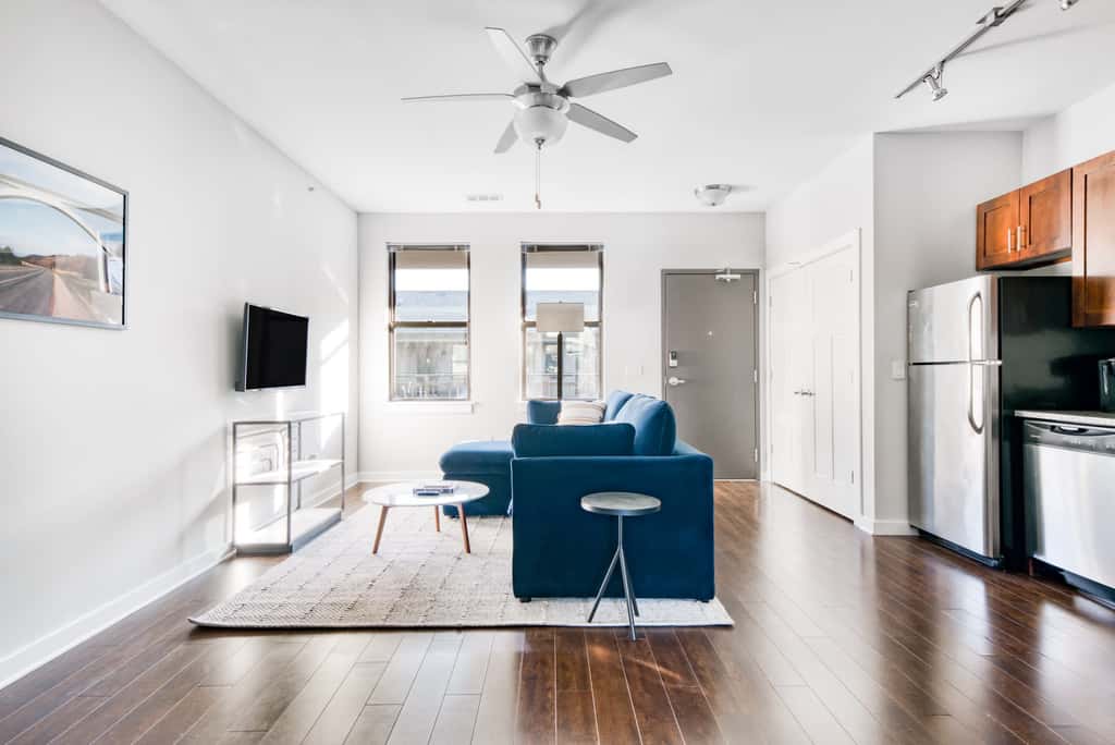 CozySuites Music Row Bold 1BR in Midtown Nashville