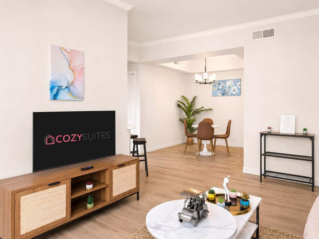 CozySuites Chandler 2BR with 2 pools and Jacuzzi