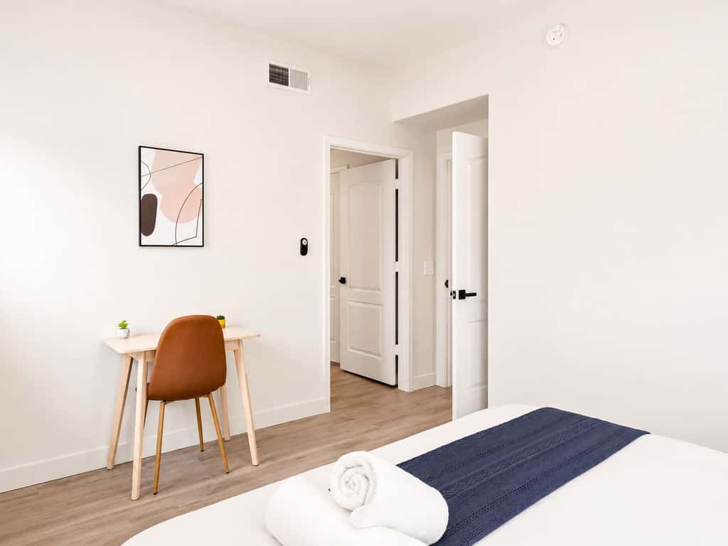 CozySuites Chandler 2BR with 2 pools and Jacuzzi