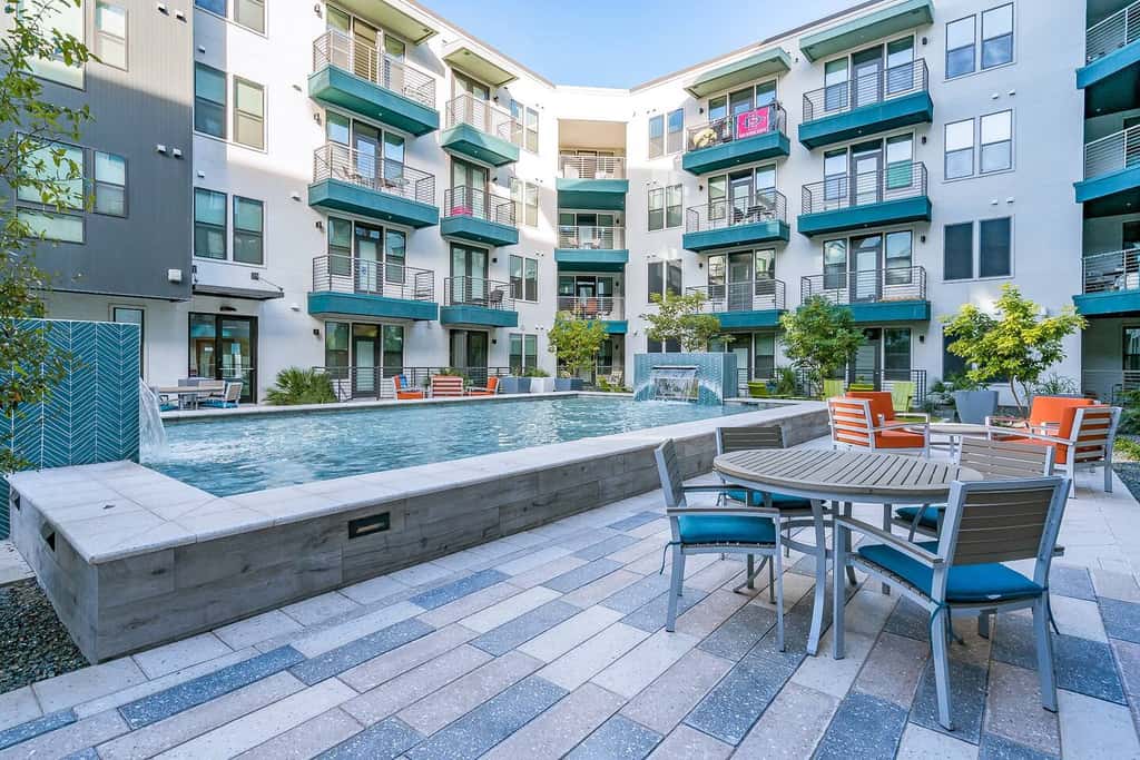 Modern Town Lake waterfront CozySuites in paradise