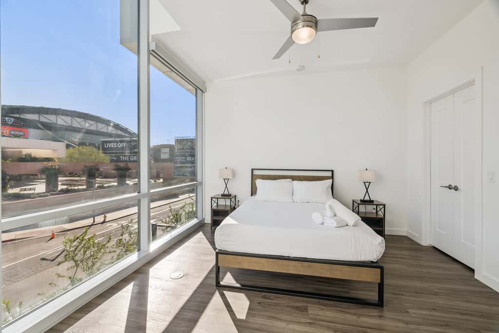 TWO CozySuites Adeline - 4BR