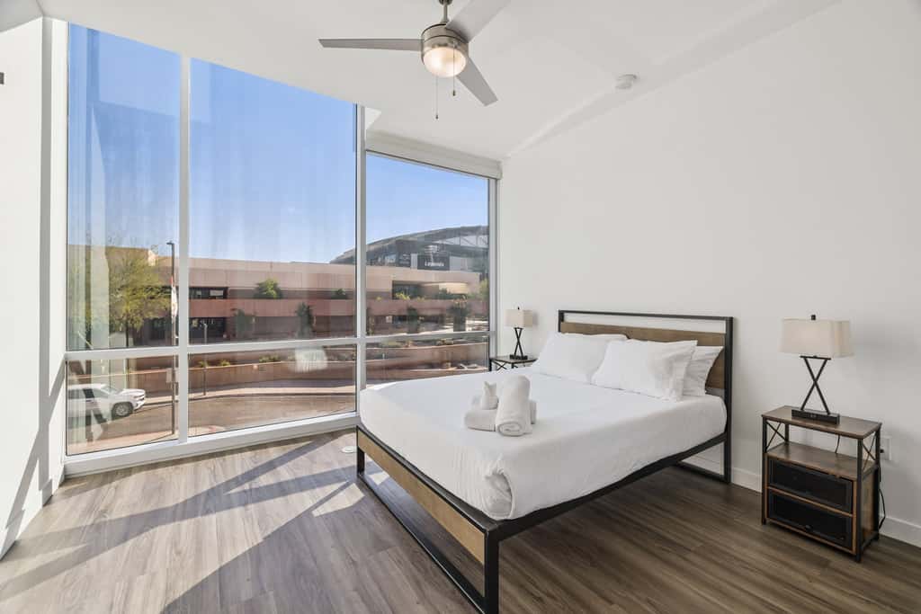 TWO CozySuites Adeline - 4BR
