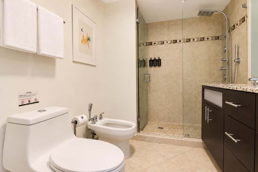 Roami at Sunny Isles | Rooftop Pool | 2 BR