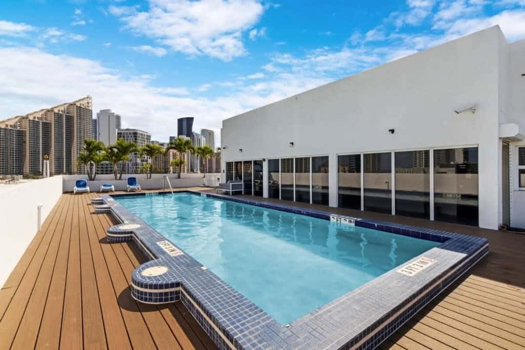 Roami at Sunny Isles | Rooftop Pool | 4 BR