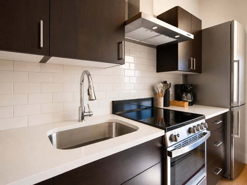 Roami at Studio 135 - Modern Studio | 2 units