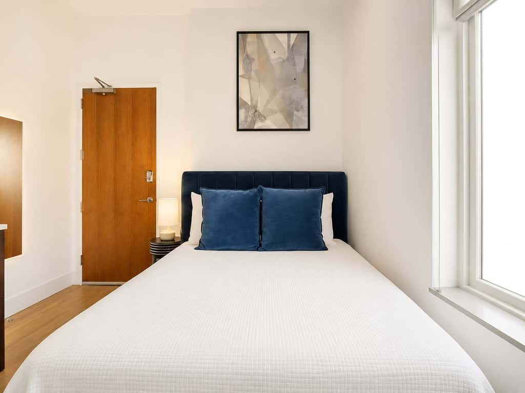 Roami at Studio 135 - Modern Studio | 2 units