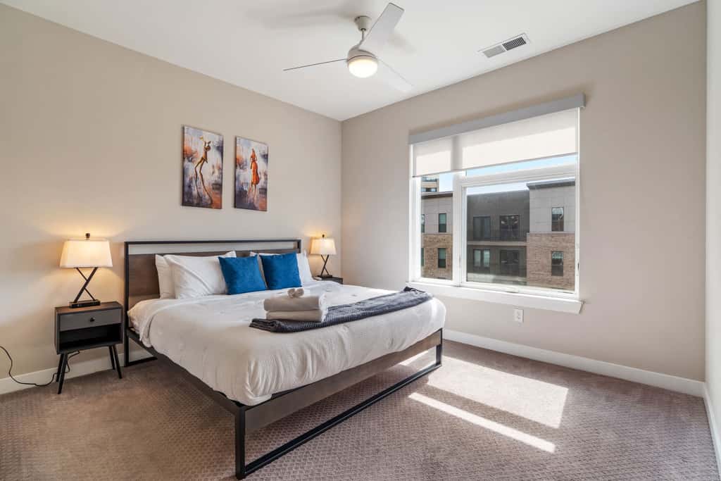 CozySuites - Penrose on Mass w/ pool & parking #3