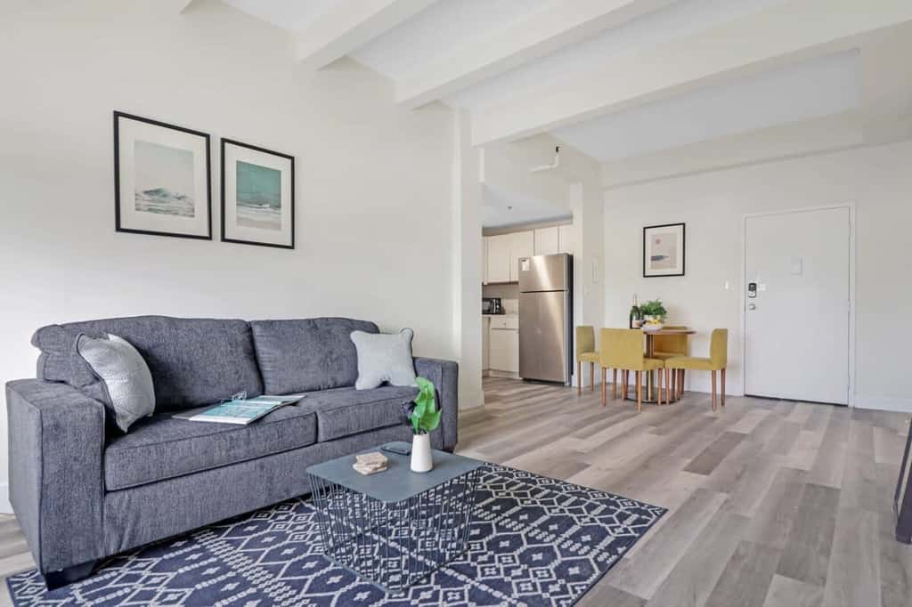 Roami at The Alamac Pool Near the Beach 1BR
