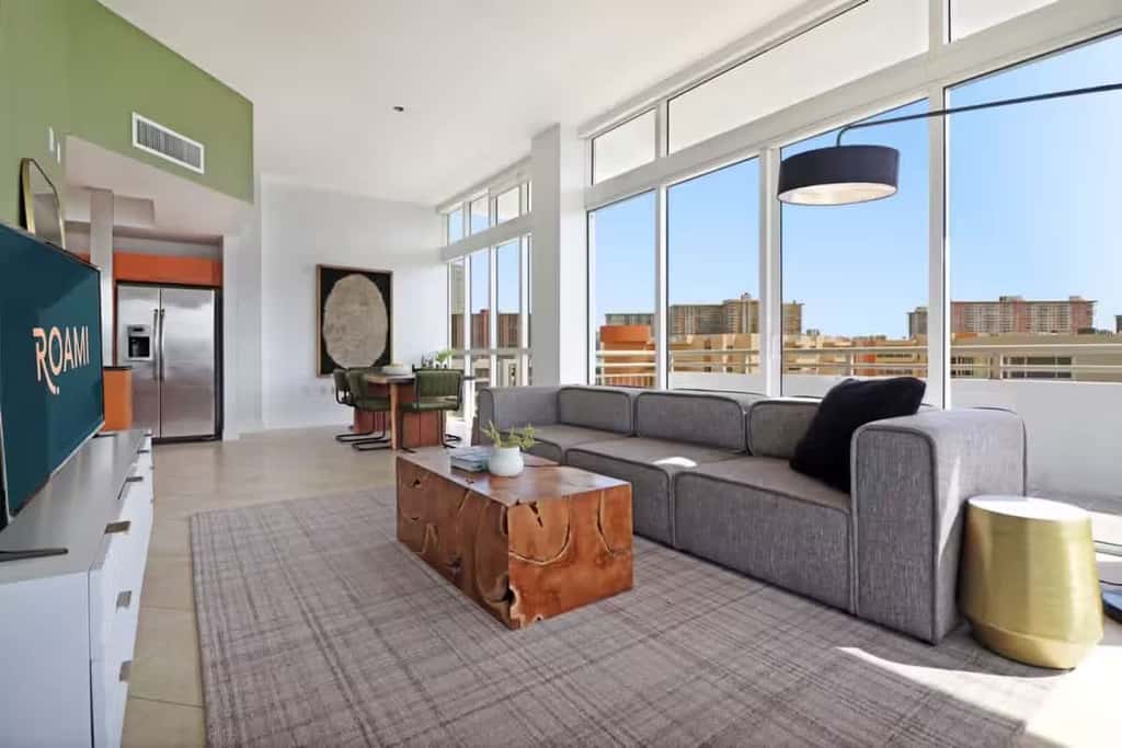 Roami at Sunny Isles | 6BR Combo