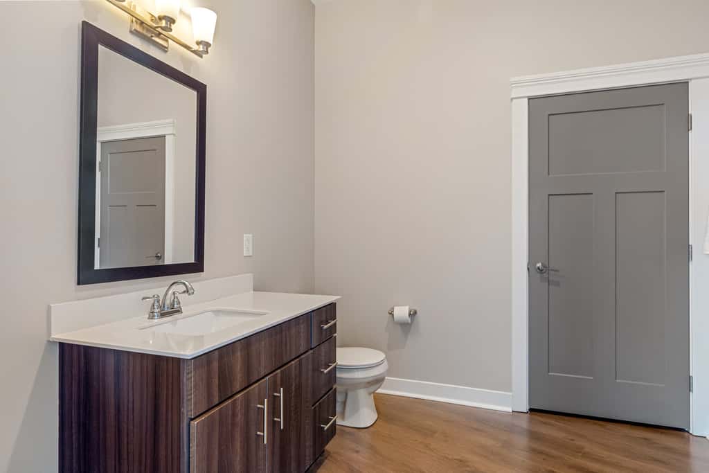 CozySuites - Penrose on Mass w/ pool & parking #5