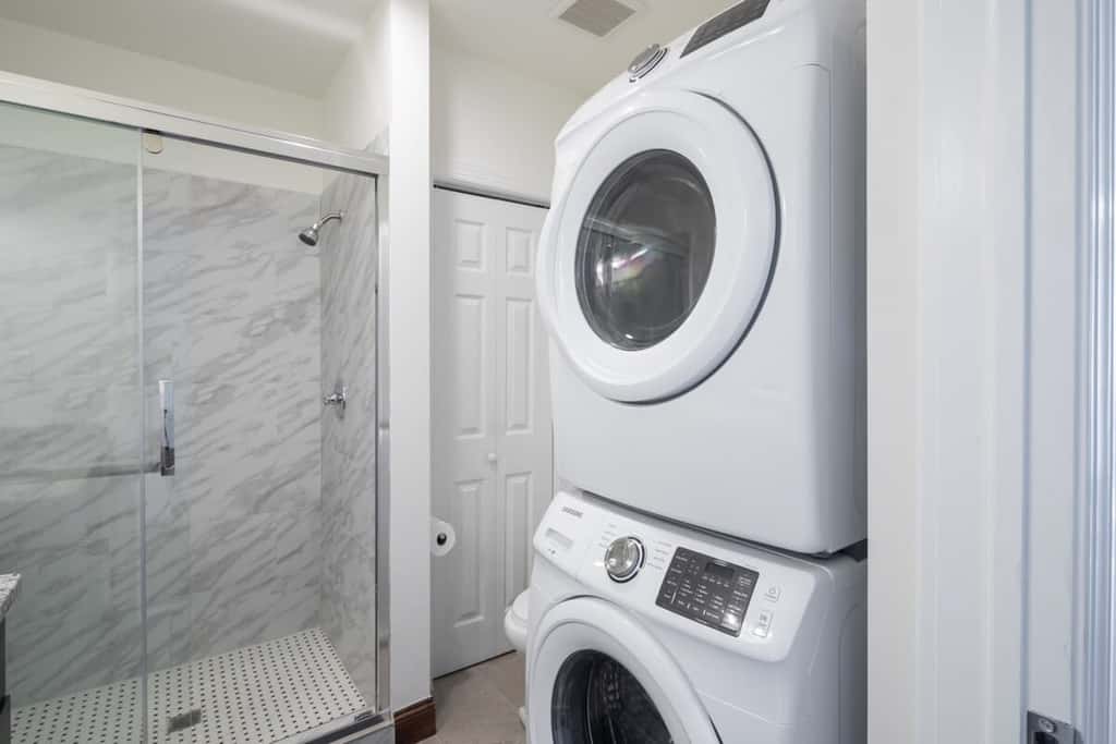 Sosuite | 2BR Penthouse w W/D, Gym, On-Site Bar