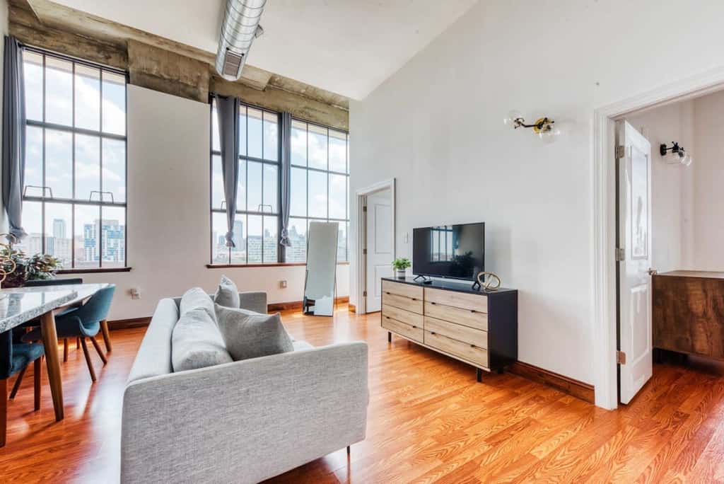 Sosuite | 2BR Penthouse w W/D, Gym, On-Site Bar