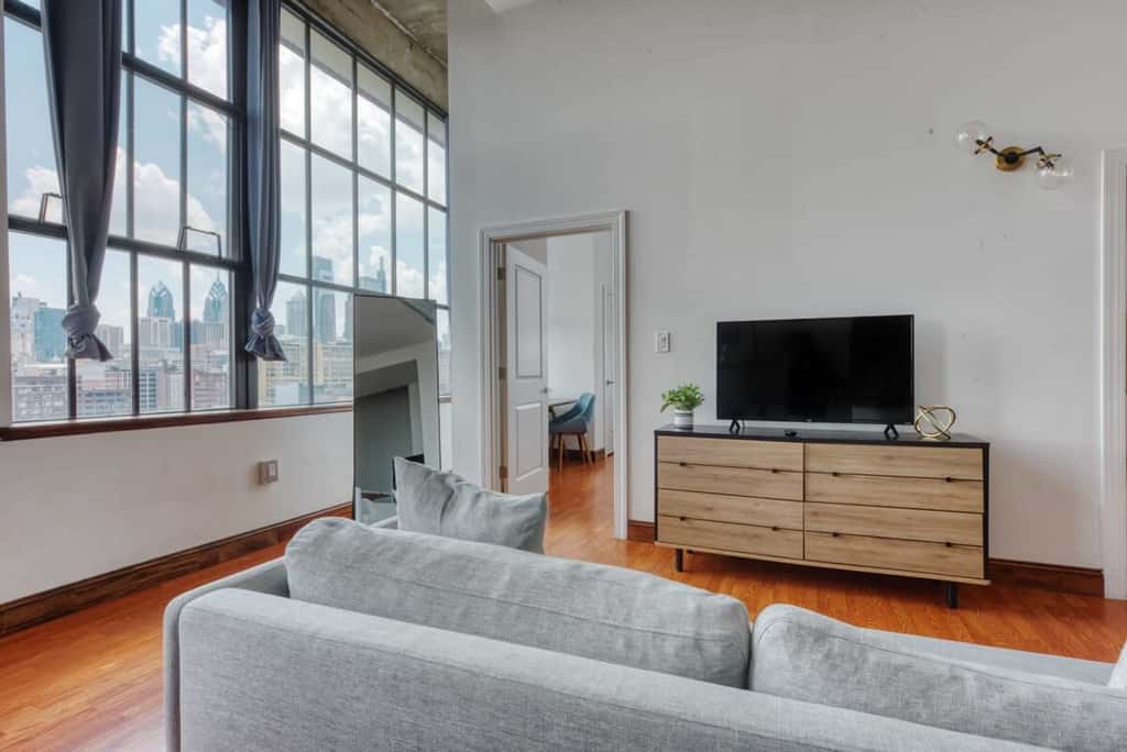Sosuite | 2BR Penthouse w W/D, Gym, On-Site Bar