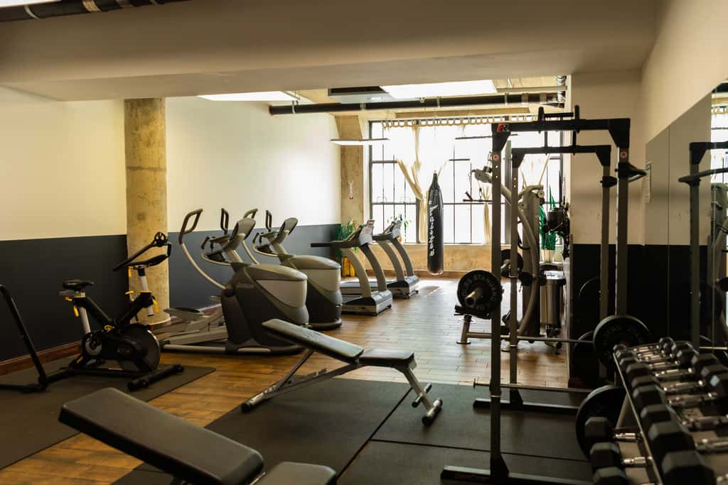 Sosuite | 2BR Penthouse w W/D, Gym, On-Site Bar