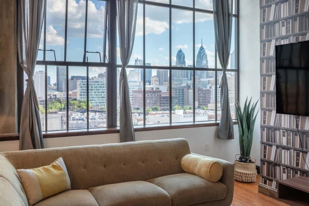 Sosuite | 2BR Penthouse w W/D, Gym, On-Site Bar