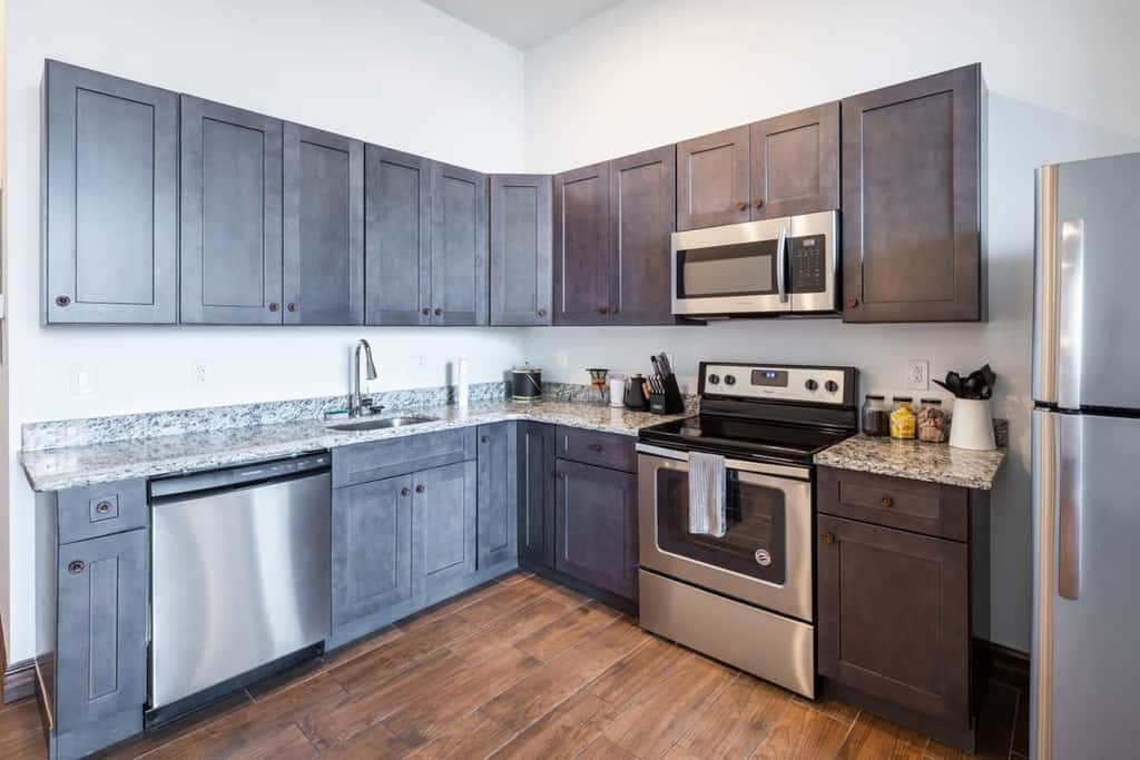 Sosuite | 2BR Penthouse w W/D, Gym, On-Site Bar