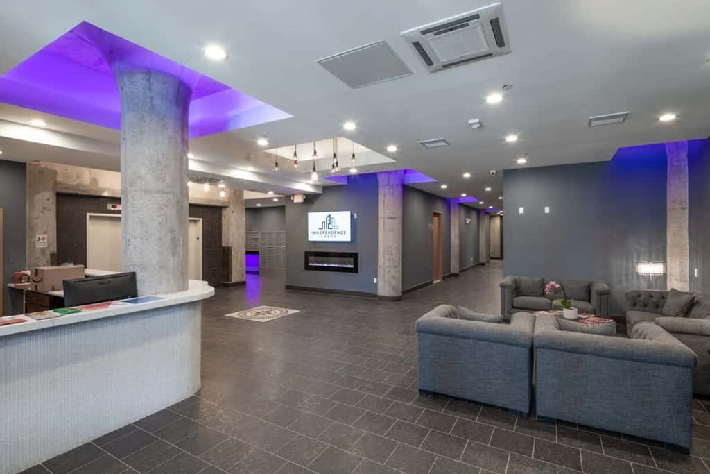 Sosuite | 2BR Penthouse w W/D, Gym, On-Site Bar