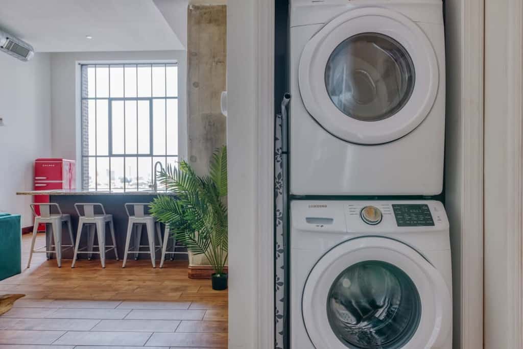 Sosuite | 2BR Penthouse w W/D, Gym, On-Site Bar