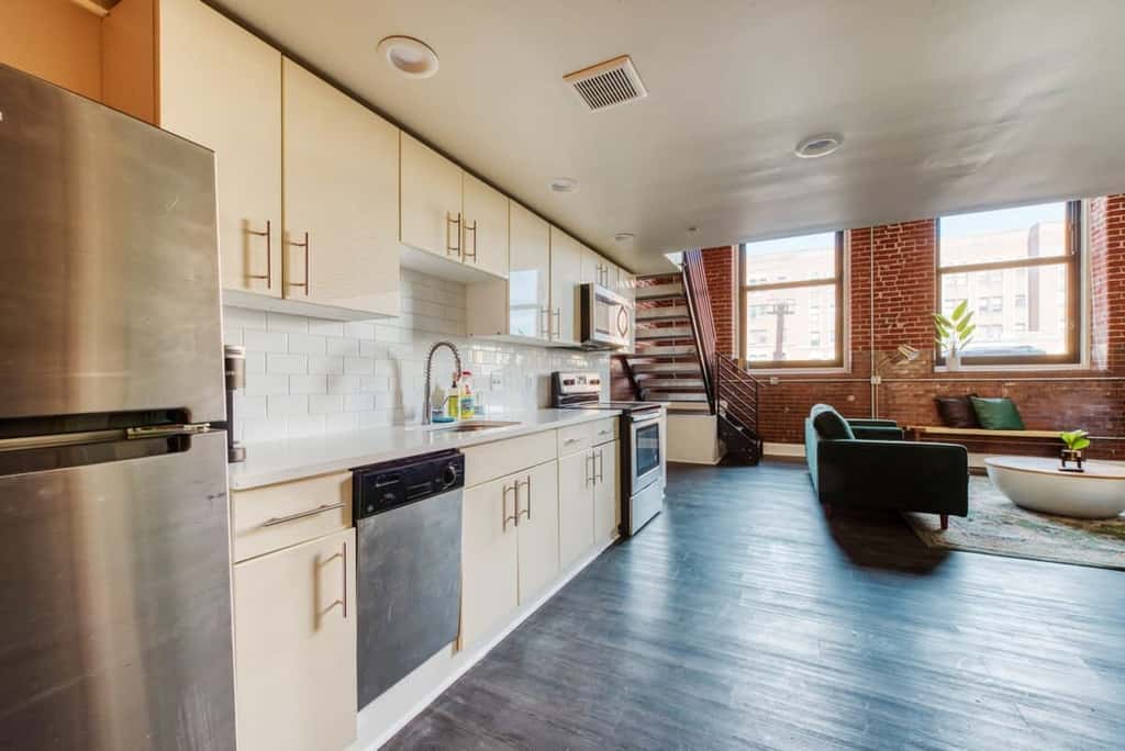 Sosuite | 2BR Loft w Gym, Lounge, Shared Laundry