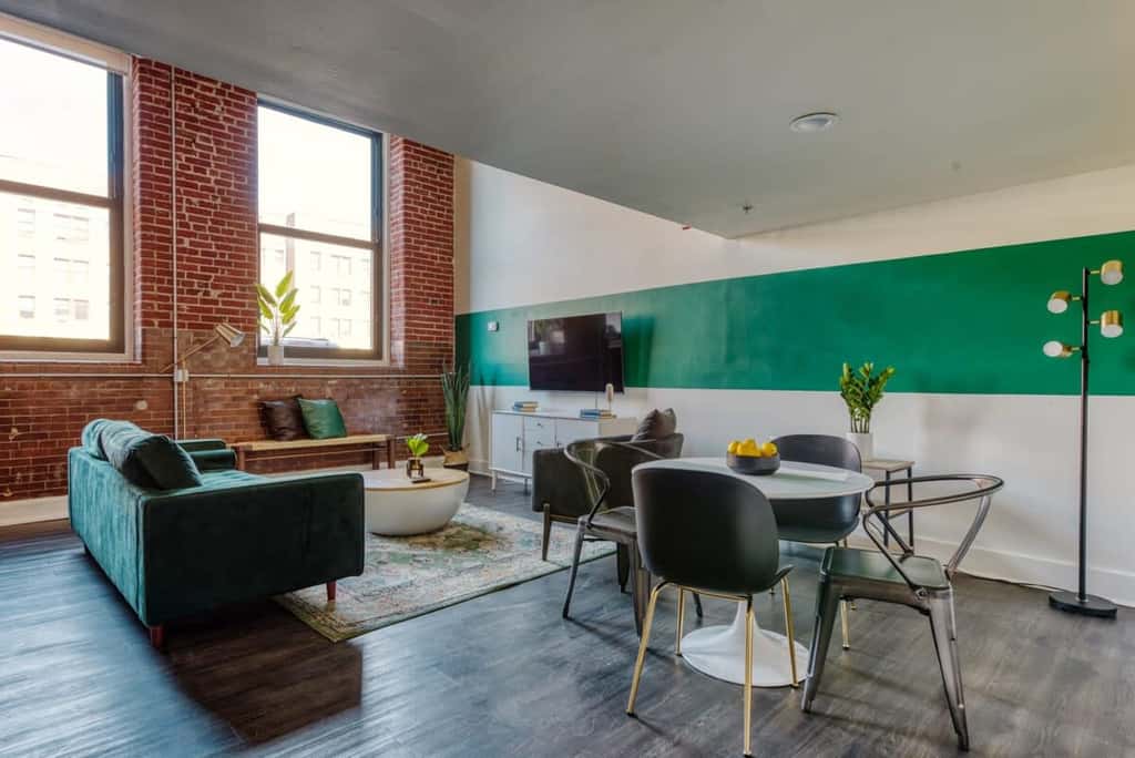 Sosuite | 2BR Loft w Gym, Lounge, Shared Laundry