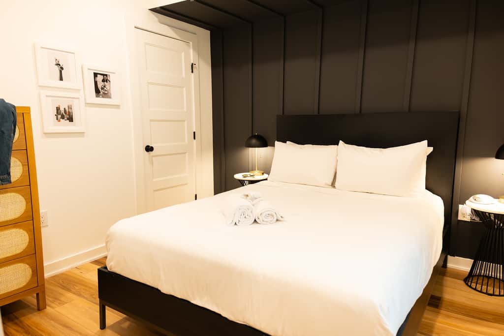 Sosuite | 2BR Apt w Patio, W/D, Sofabed