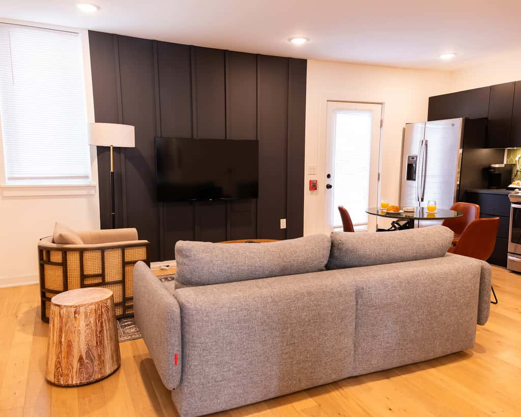 Sosuite | 1BR Apt w Patio, W/D, Sofabed