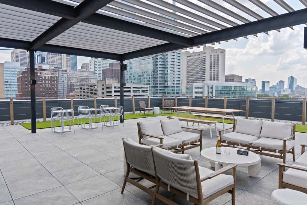 Sosuite | 1Bed Apt Acc. w Roof Deck, Gym, Laundry