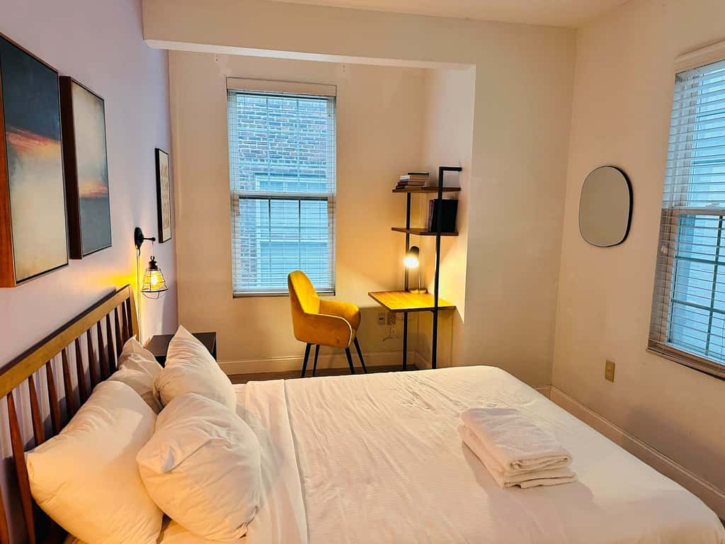 Sosuite | Arcade 2BR Apt w/ W/D