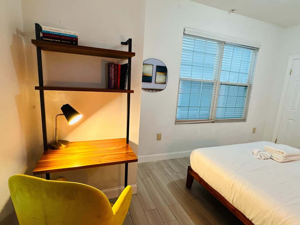 Sosuite | Arcade 2BR Apt w/ W/D