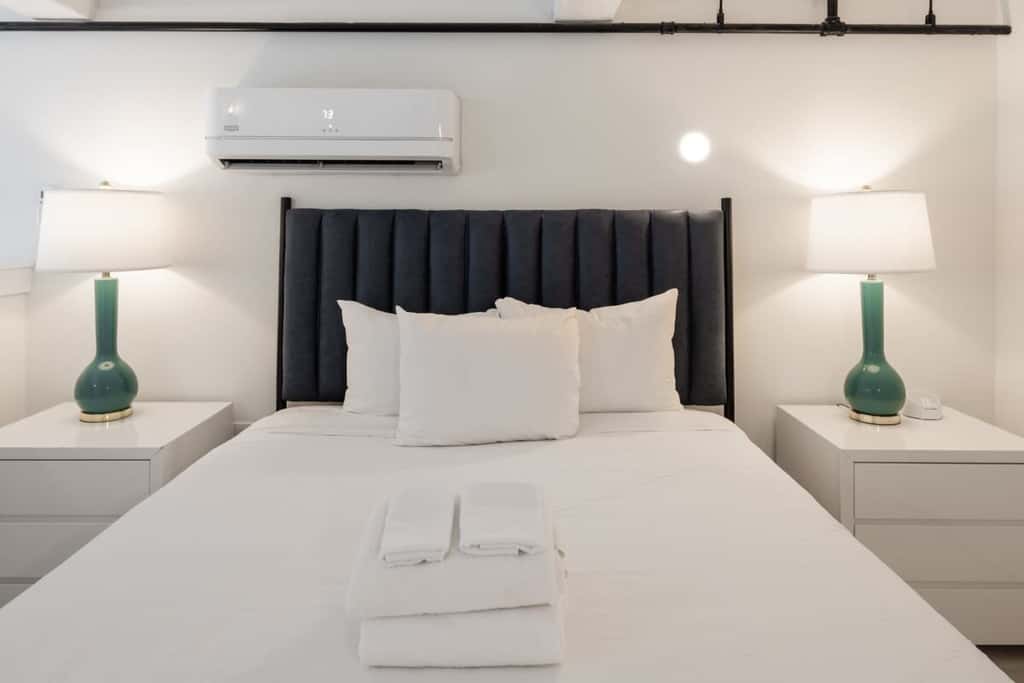 Sosuite | Studio Loft w W/D, Gym, Lounge
