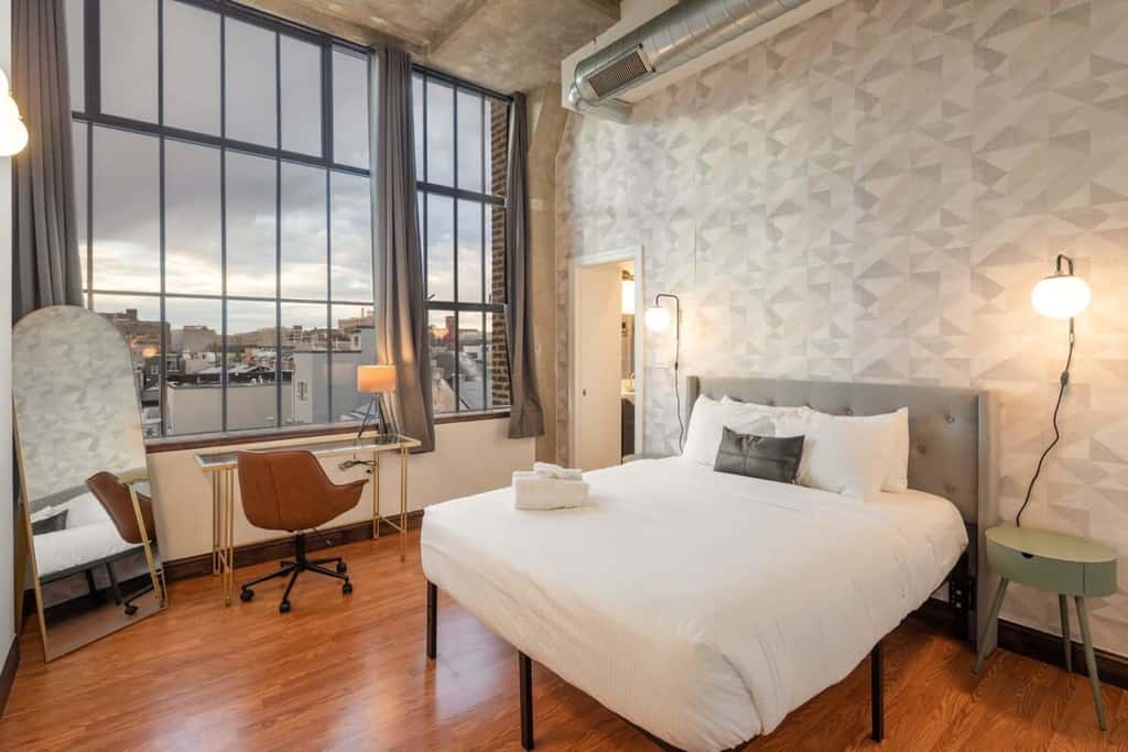 Sosuite | 2BR Apt w W/D, Gym, On-Site Restaurant