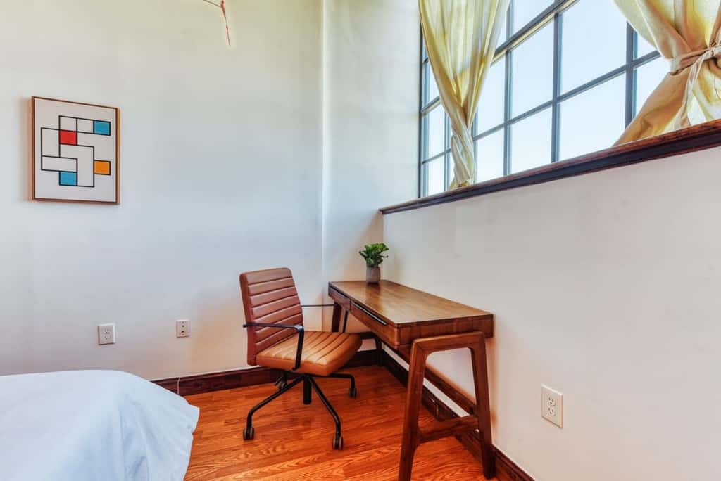 Sosuite | 2BR Apt w W/D, Gym, On-Site Restaurant