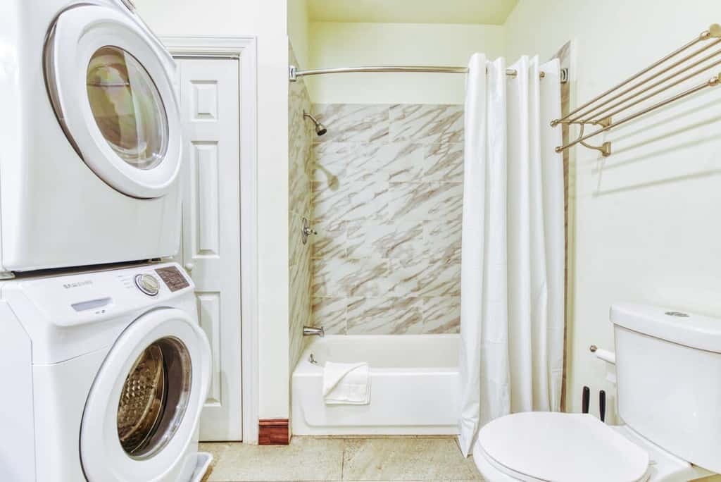 Sosuite | 2BR Apt w W/D, Gym, On-Site Restaurant