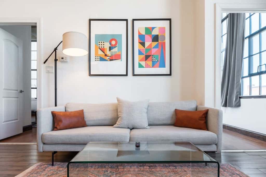 Sosuite | 3BR Apt w Balcony, W/D, Gym, On-Site Bar