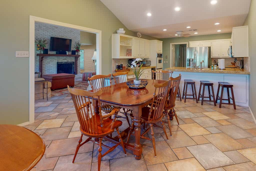 Lake Travis Waterfront Home with Dock Access | 4BR