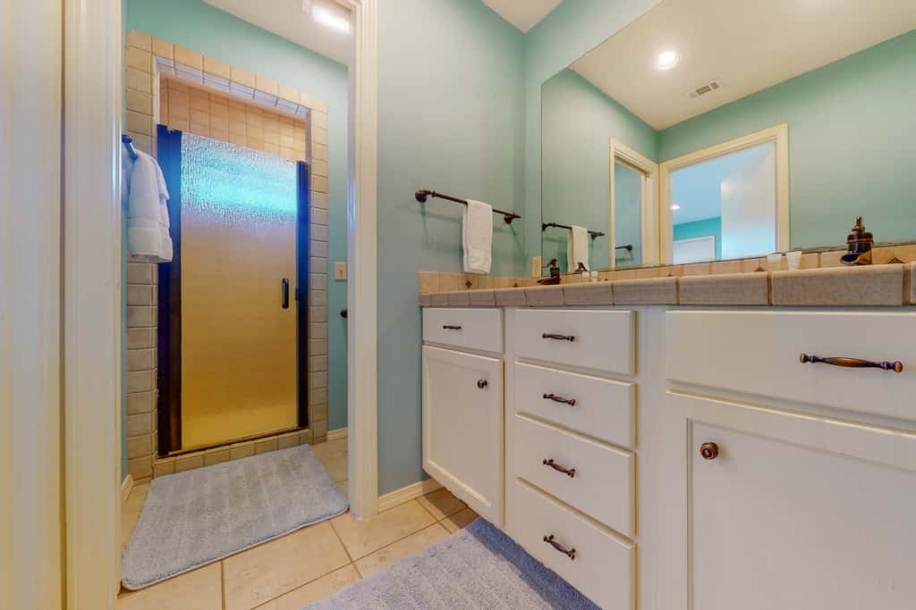 Lake Travis Waterfront Home with Dock Access | 4BR