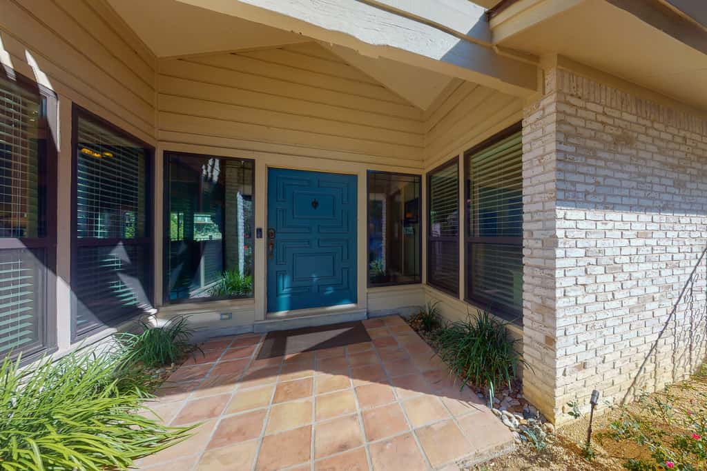 Lake Travis Waterfront Home with Dock Access | 4BR