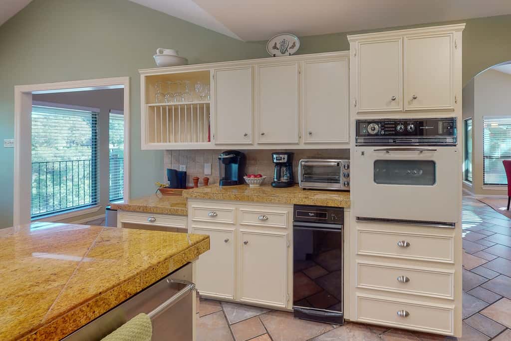 Lake Travis Waterfront Home with Dock Access | 4BR