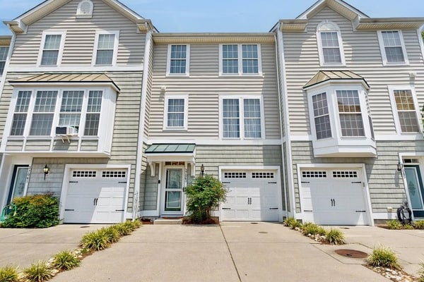 Rehoboth Crossing - 37063 Turnstone Cir