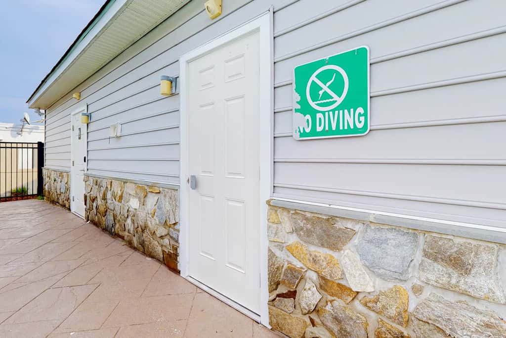 Rehoboth Crossing - 37063 Turnstone Cir