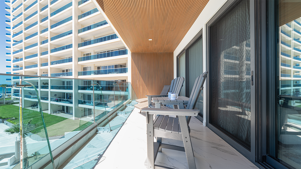 R301 Stunning Beachfront 3BR Condo with Panoramic Ocean Views and Private Balcony