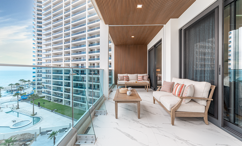 R603 Full Unit Luxury Oceanfront Retreat with Stunning High Floor Beachfront Views