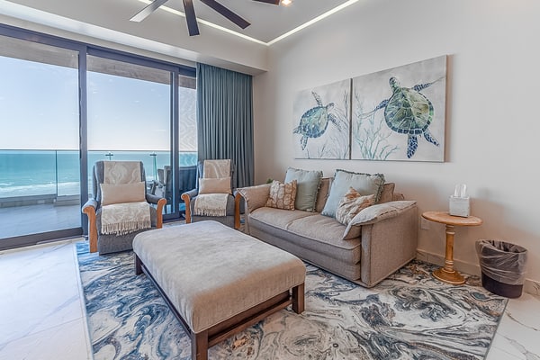R603 Full Unit Luxury Oceanfront Retreat with Stunning High Floor Beachfront Views