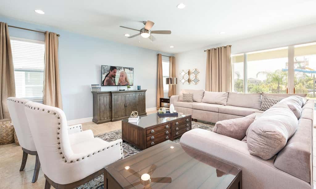 The Sleek, Chic Villa